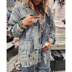 A Rare Bird Women Acid Wash Tencel Denim Jacket Crochet Lace Patchwork NWT